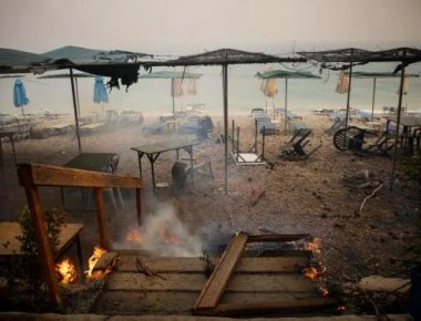 Γενική διάλυση: Ποια Σμύρνη και ποια Κύπρος; - Μάτι 2018! - Δεκάδες οι αγνοούμενοι - Κανείς δεν ξέρει πόσοι και ποιοι!